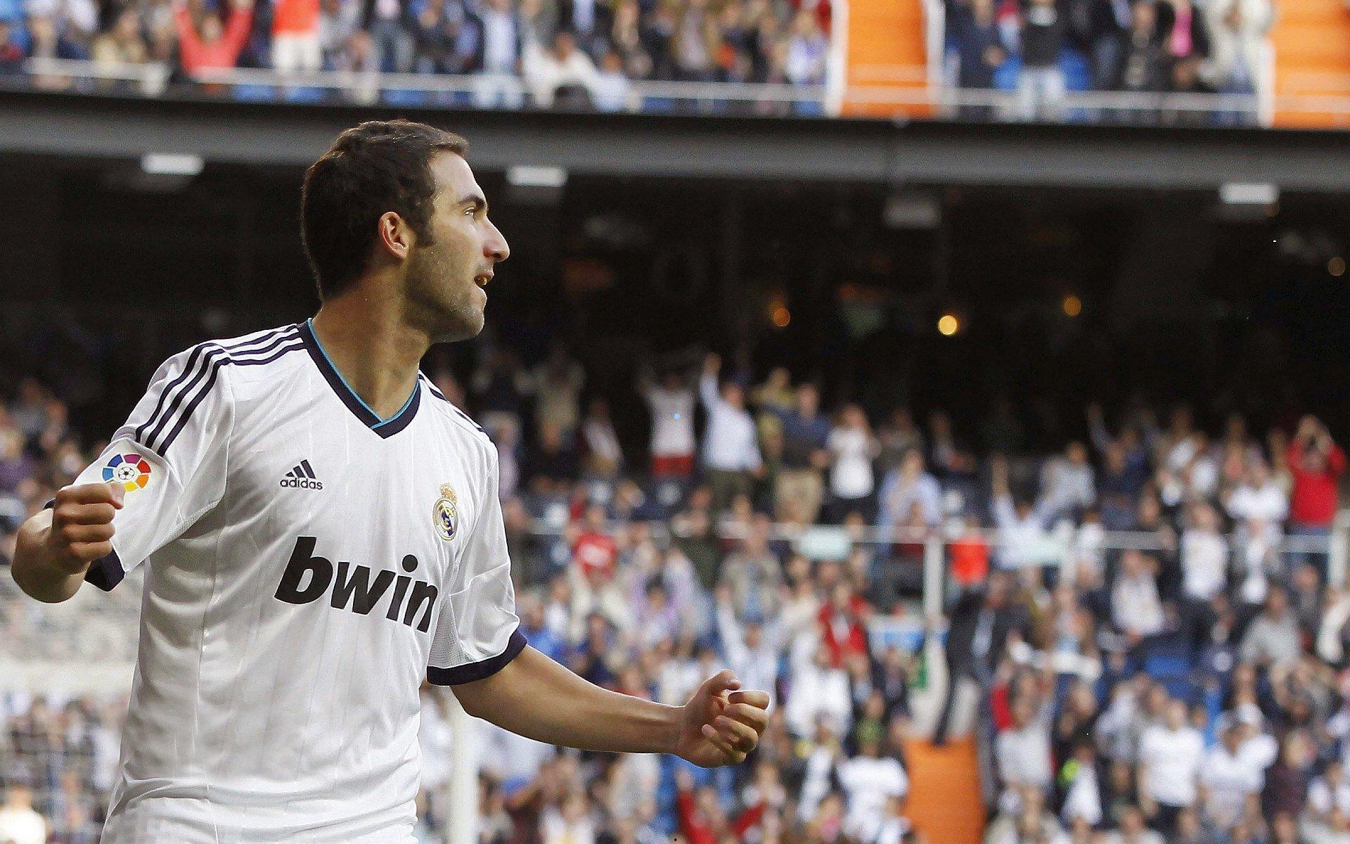 快船午夜梦回，放走亚历山大成队史最痛抉择？